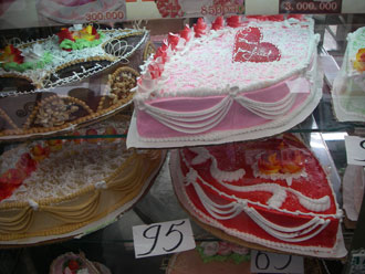 Beautiful cakes at the market